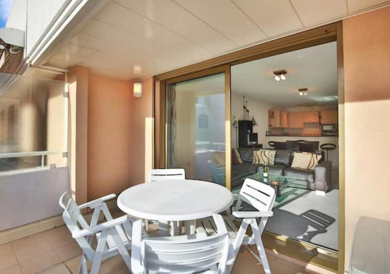 Charming Two-Bedroom Apartment With Balcony And Garage By The Marina アンティーブ エクステリア 写真